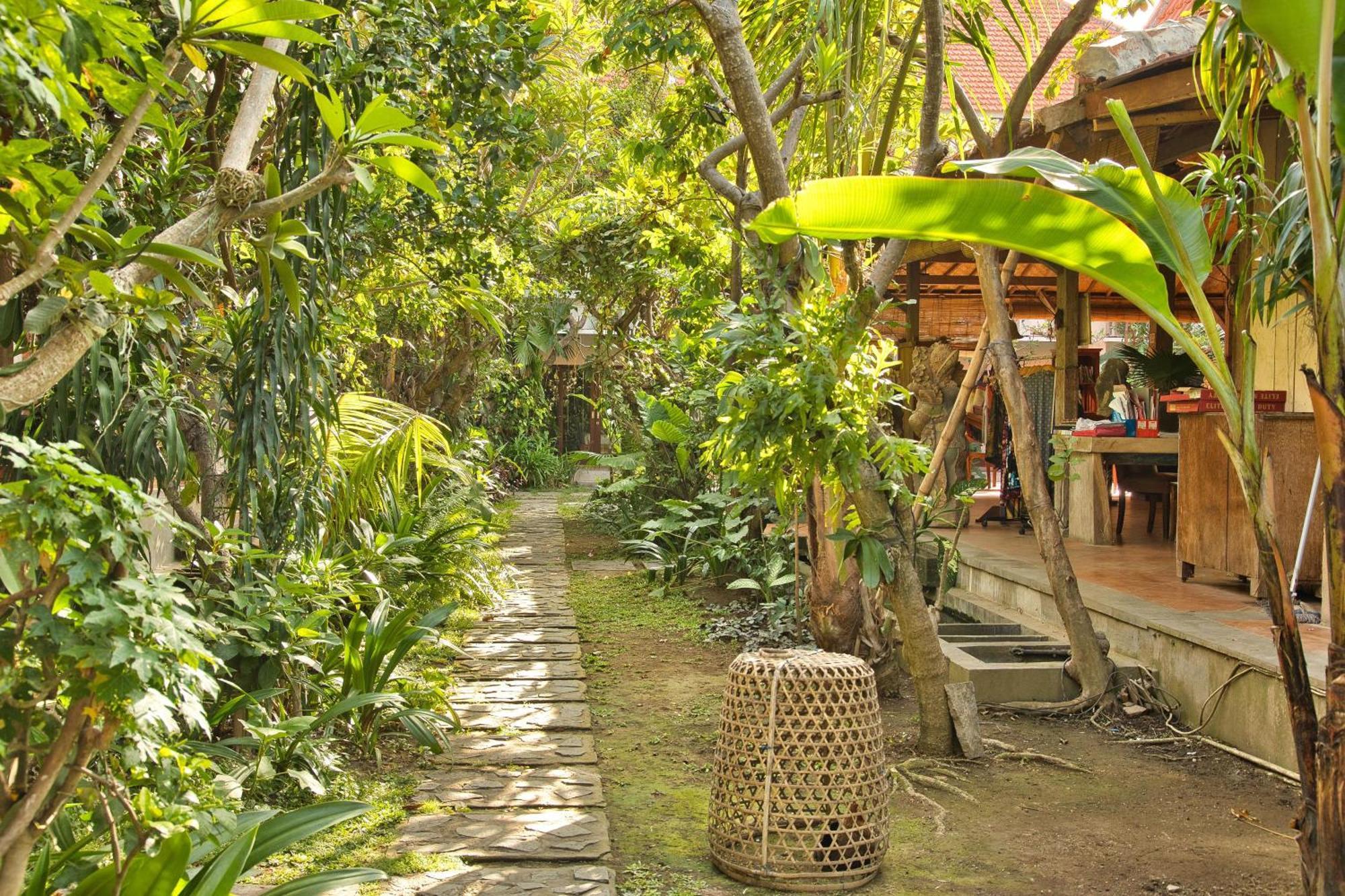 Bali Telaga Hati Yoga Healing And Retreat Center Asrama